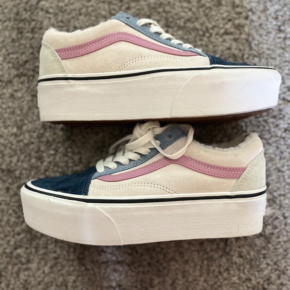 Van Old Stool Stackform Suede Sherpa Trimmed Shoe Women's size 7 (Men's 5.5)